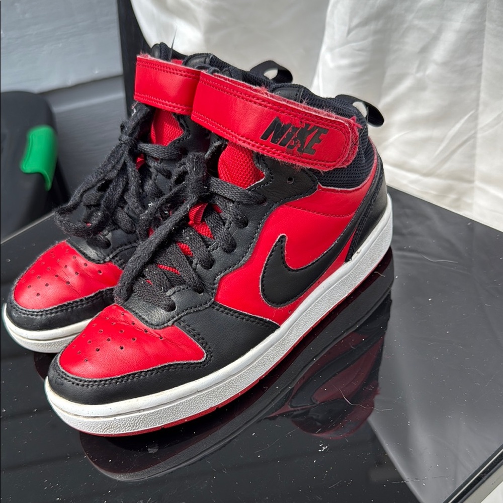 Nike Black and Red Air Max Sneakers - Picture 6 of 11